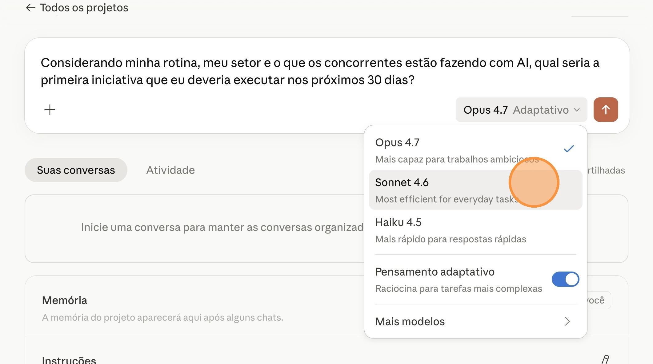 Modelo Sonnet 4.6 selecionado no dropdown e botão de envio destacado dentro do Project
